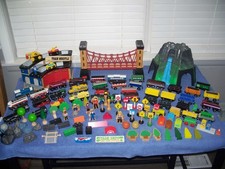 Vintage Lot Geoffrey Brio Thomas Train Set Wood Magnetic Bridge Signs People