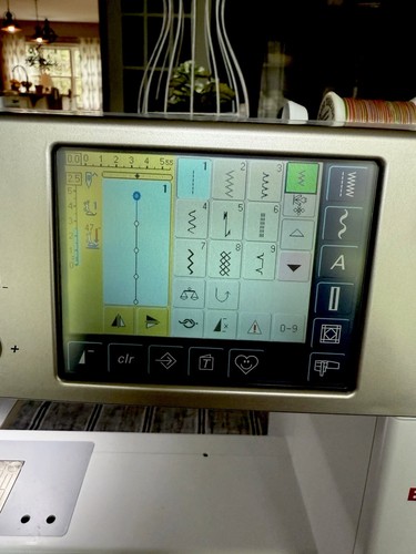 Bernina Artista 630 Sewing and Embroidery Machine - only 12 working Hours - Picture 11 of 24