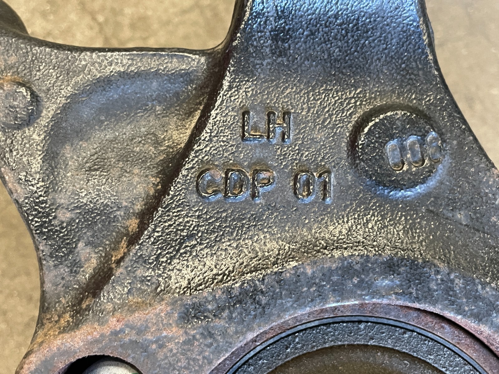 2010-2014 Lotus Evora Front Left Driver Spindle Knuckle Hub RWD 1612 OEM