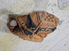 Mizuno Baseball Glove Model MT3600 13" Professional Model Throws RH 