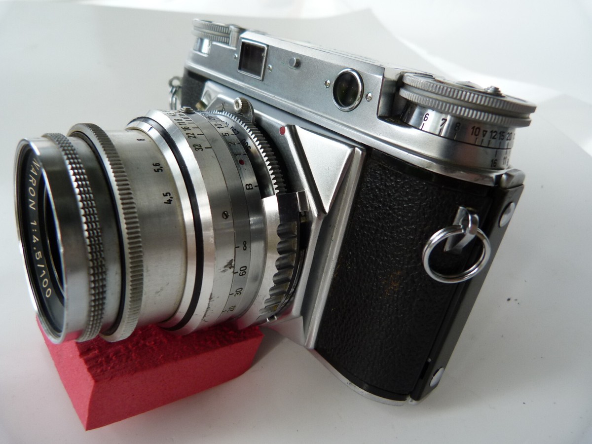VINTAGE Voigtlander Prominent 35mm camera w/Dynaron 4.5 100mm.READ
