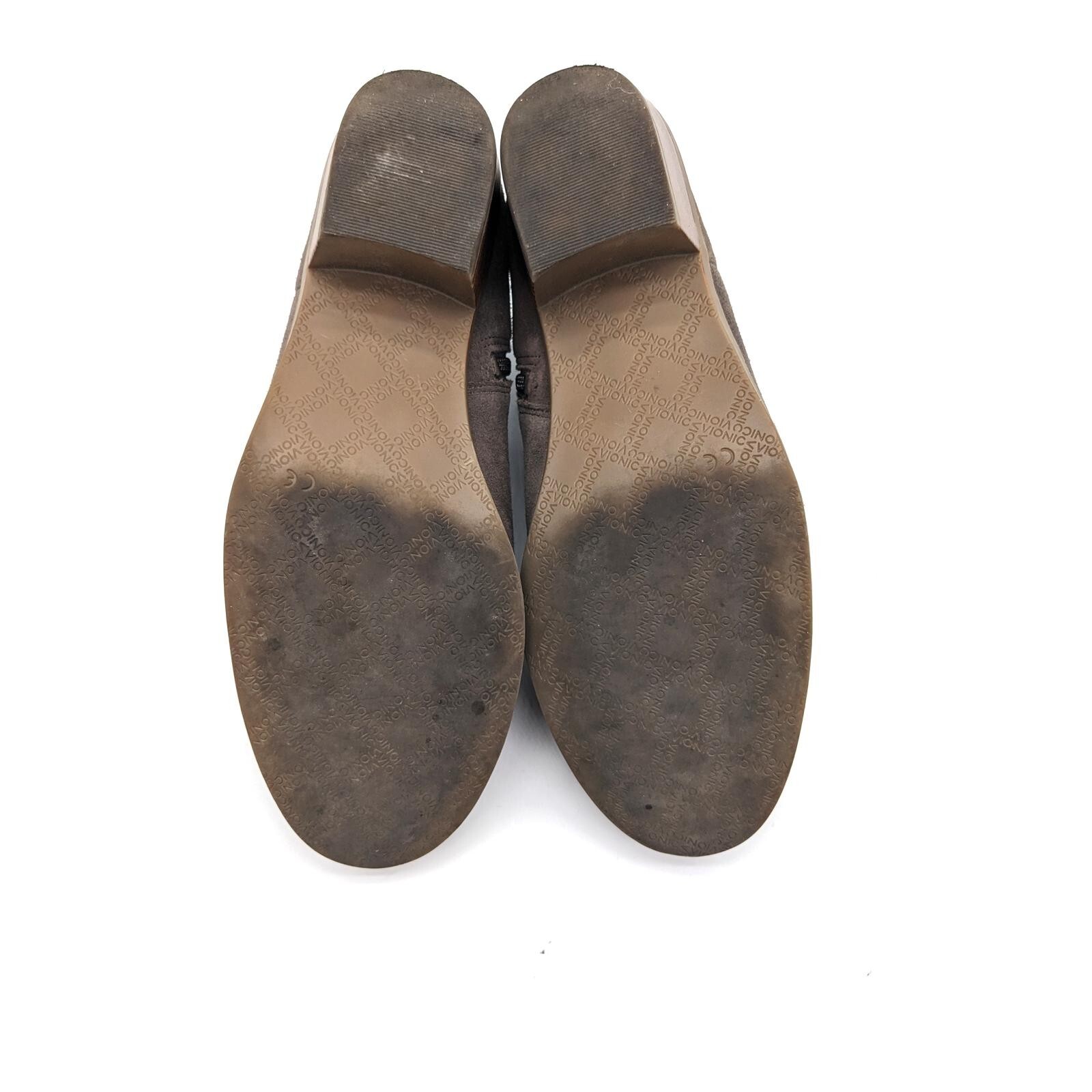 Vionic Vera Gray Suede Side Zip Ankle Booties Wom… - image 7