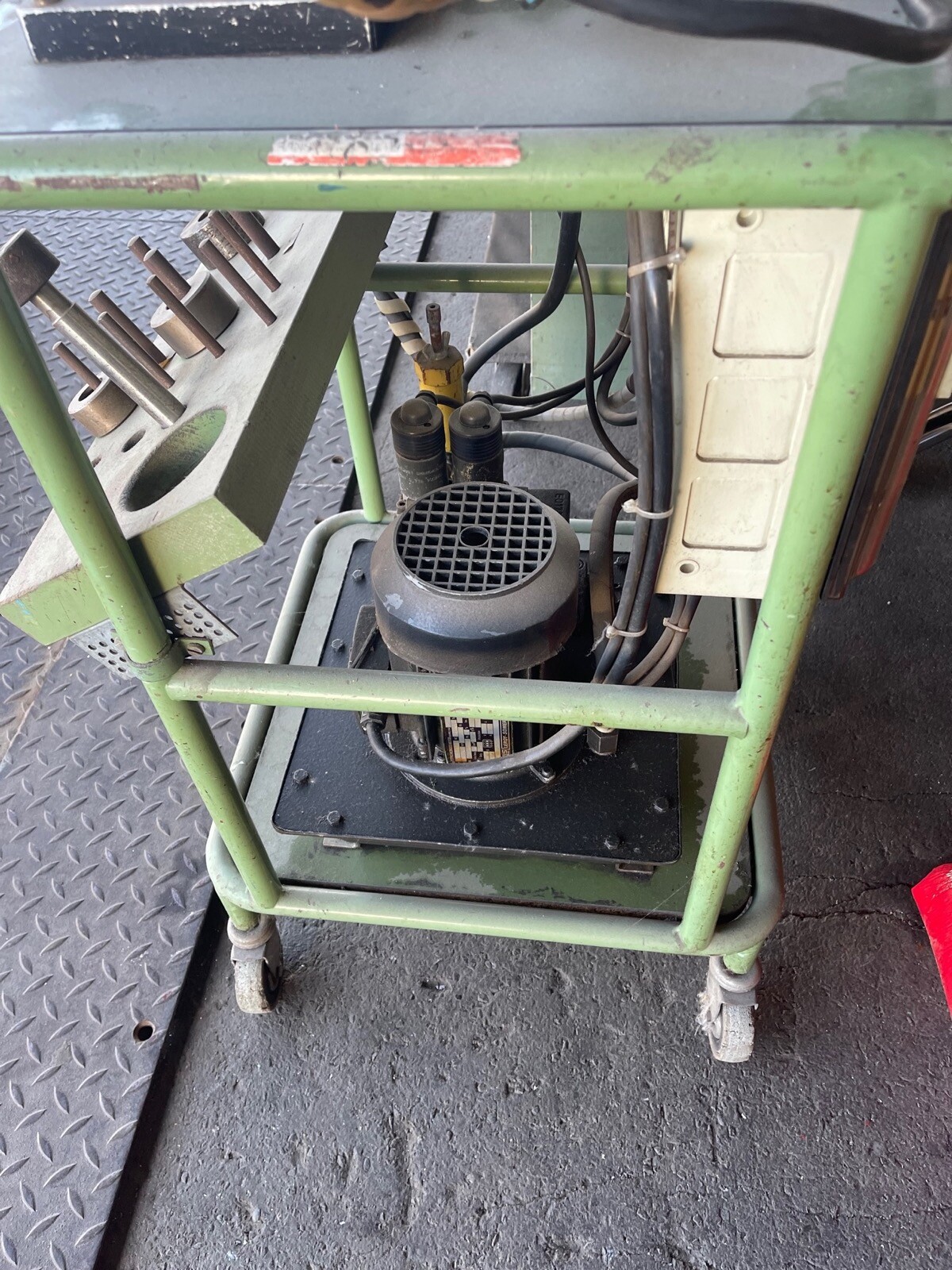  Blechlocher, Lochstanze, Hydraulische Stanze Phoneix Contact inkl. Werkzeuge  – Bild 3