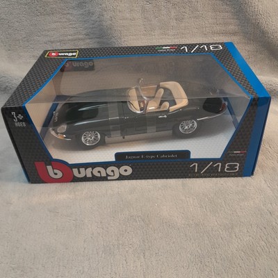 BURAGO 1/18 1:18 SCALE DIE-CAST CAR 1961 JAGUAR E TYPE CABRIOLET MINT IN BOX