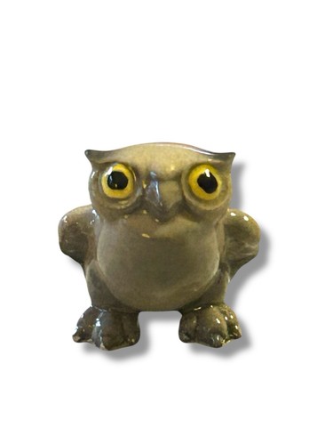 Hagen Renaker miniatura mini ceramica grigia mamma fienile gufo uccellino figura statuina - Foto 1 di 4