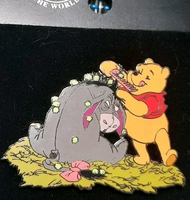  03 DLR Winnie the Pooh Helps Eeyore Combing Out Burrs Thistles Disney Pin 20809
