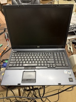 HP Compaq 8710P Intel Core 2 Duo T8100 2100MHz 2 GB NO HDD