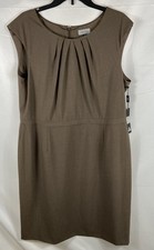 Tahari Arthur S. Levine Women's Taupe Sleeveless Pleated Sheath Dress 18 NWT