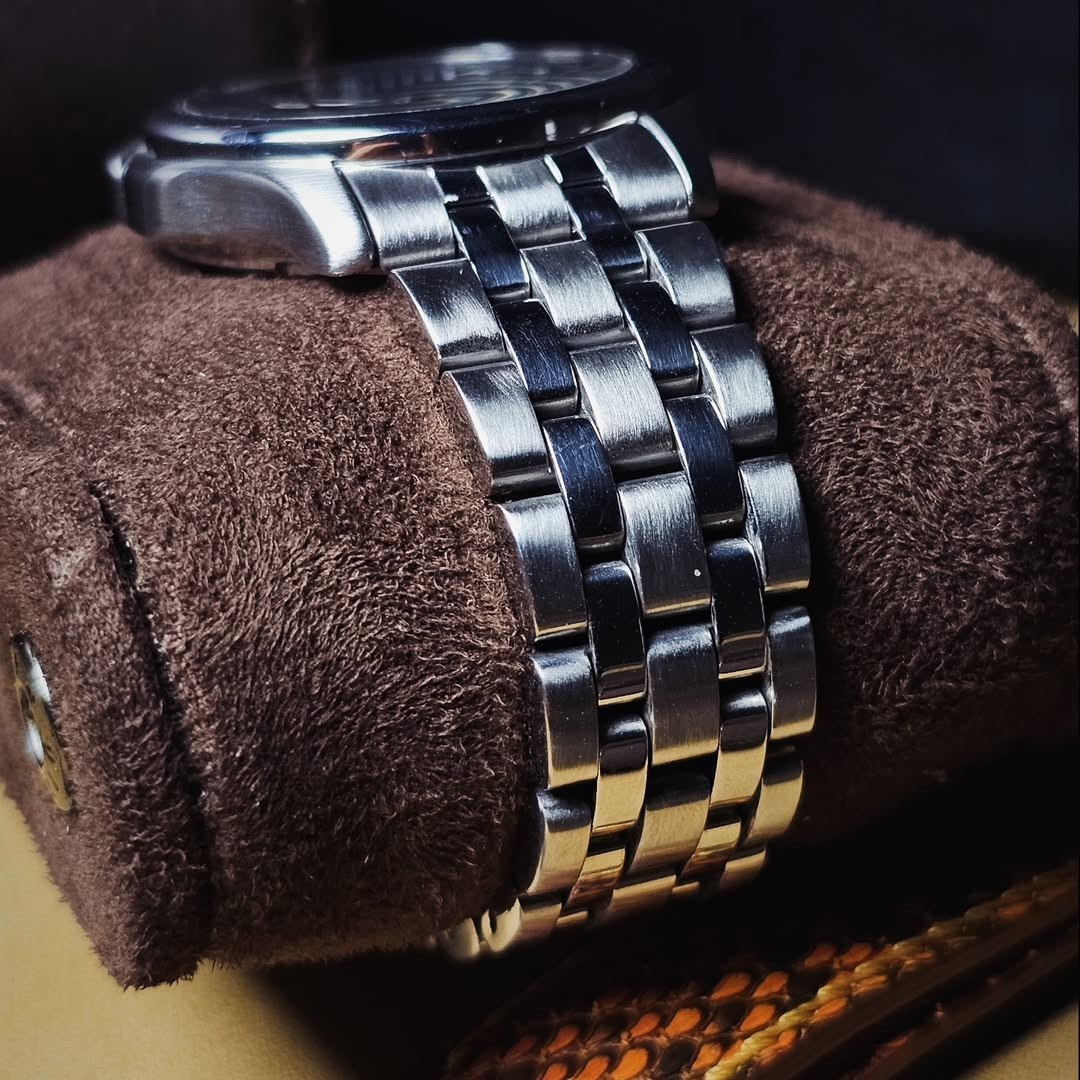 Rare SEIKO 5 Superior SKZ025 Automatic 7S36-0030 Whirlpool Black