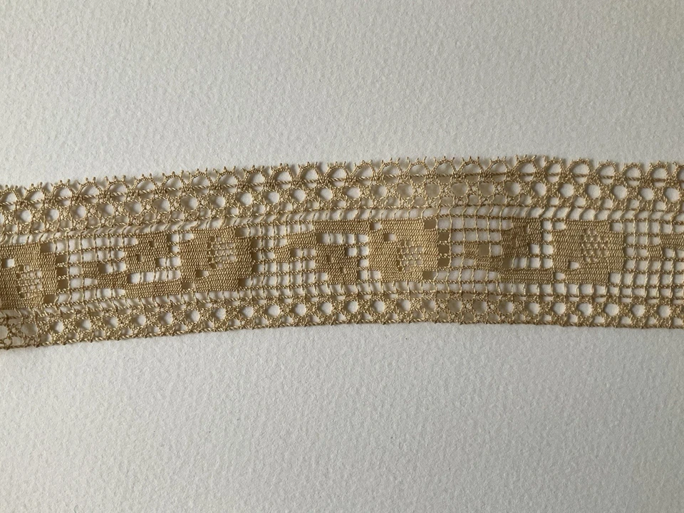 19 M de dentelle ancienne - Photo 3/4