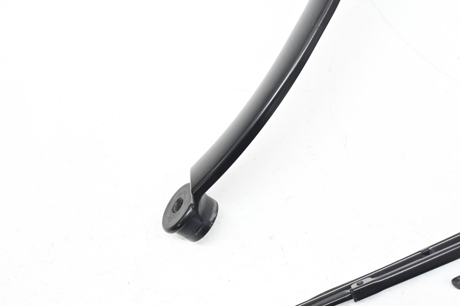 ⭐ 03-12 Maserati Quattroporte Front Windshield Wiper Blade Arm Set 31k Oem