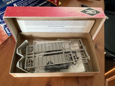 HO Eastern Car Works 70 Tonnen ACF Covered Hopper - ungebauter Bausatz