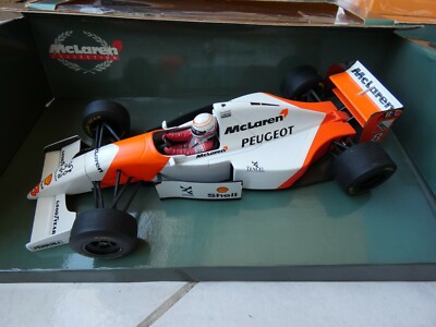 ミニカー Marlboro McLaren Peugeot MP 4/9 1/18 McLaren Peugeot MP4