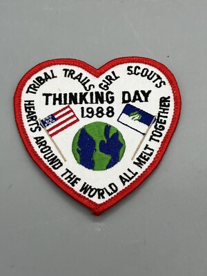 1988 Thinking Day Hearts Around The World All Melt Together Girl Scouts Patch