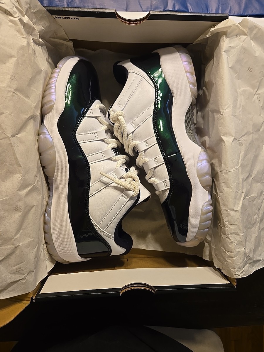 Size Air Jordan 11 Retro Low Emerald Tried On/never Worn Pur