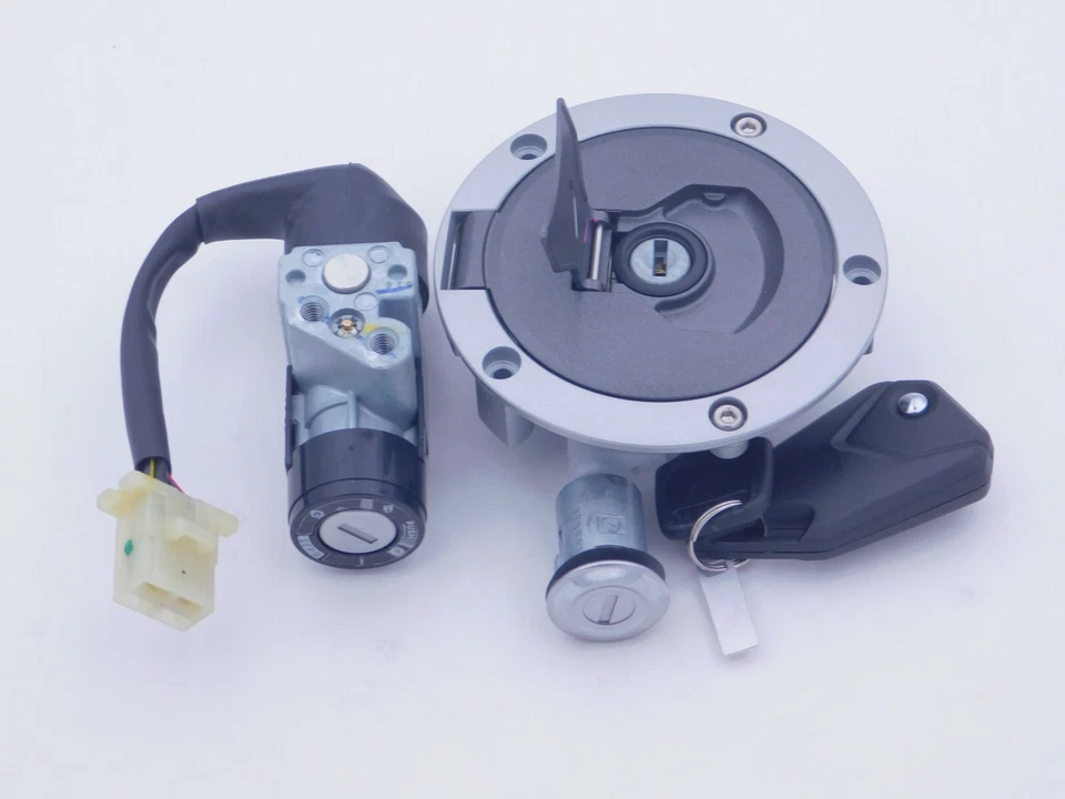 JUEGO CERRADURA HONDA INTERRUPTOR LLAVE GROM 125/A 17-2020 ENCENDIDO ASIENTO BLOQUEO TAPA COMBUSTIBLE OEM Nuevo Foto 4 de 4