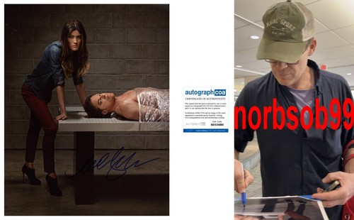 MICHAEL C. HALL SIGNED AUTOGRAPH DEXTER 11x14 PHOTO A w/EXACT PROOF & ACOA COA