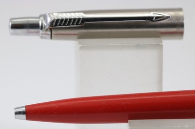 Vintage (c1969) Parker Jotter roter Kugelschreiber, CT (neue Mine montiert)