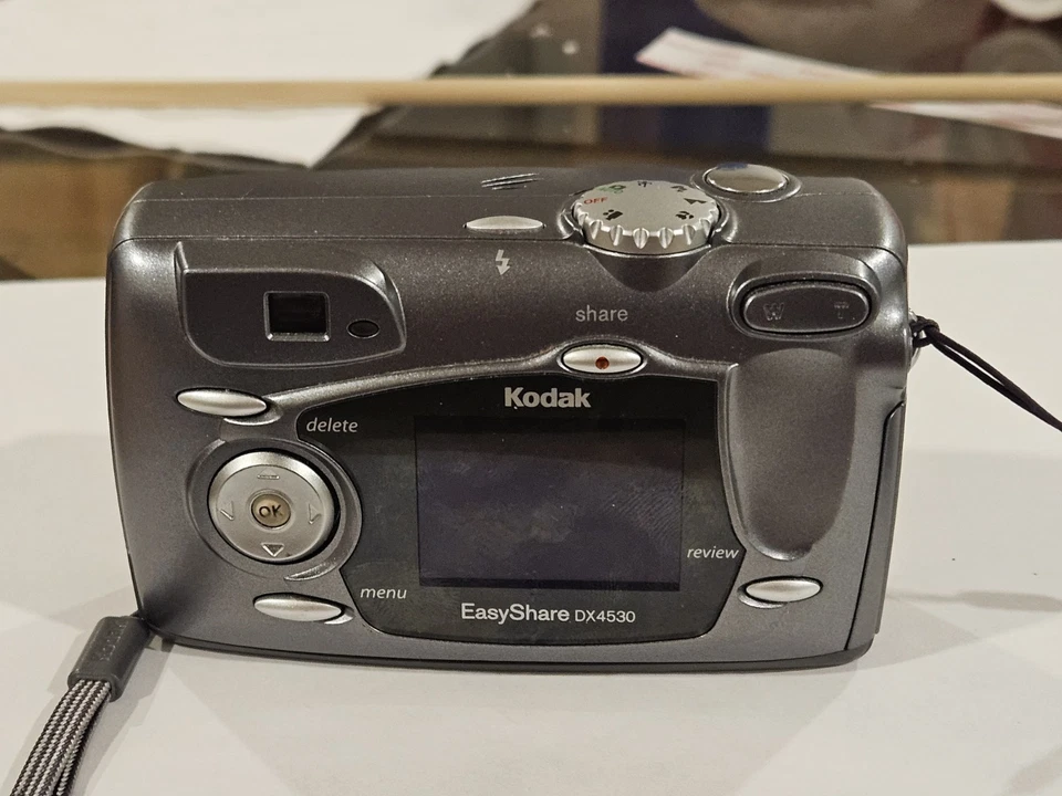 Kodak EasyShare DX4530 5.0MP Digital Camera - Gray — TESTED WORKING - Image 3 of 4