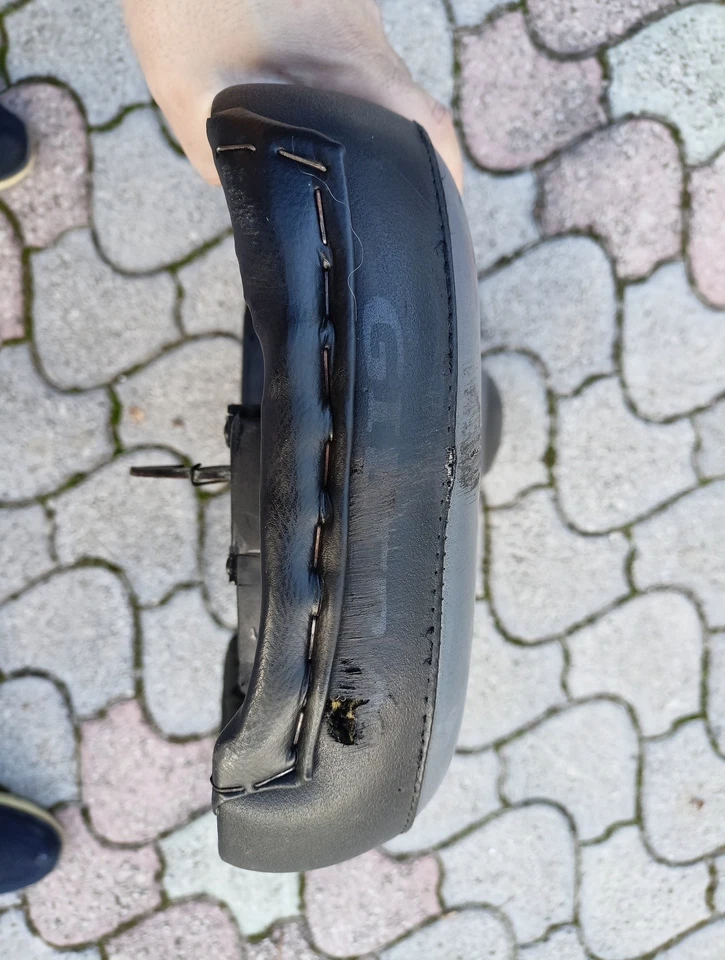 SELLA SEDILE GILERA STALKER 50 ULTIMO PEZZO (CILINDRETTO DA SOSTITUIRE )  - Immagine 2 di 4