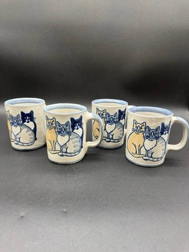 Louisville Stoneware Pottery Mugs Classy Cats Blue Paws Coffee Tea Mugs set of 4