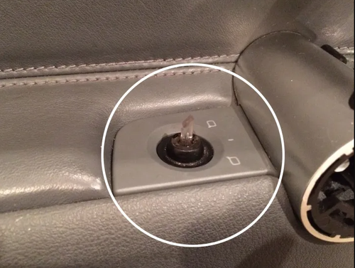 Audi Wing Mirror Switch Knob Button Fix Cover Cap - MK1 Replacement - 8E0959565 - Picture 3 of 3