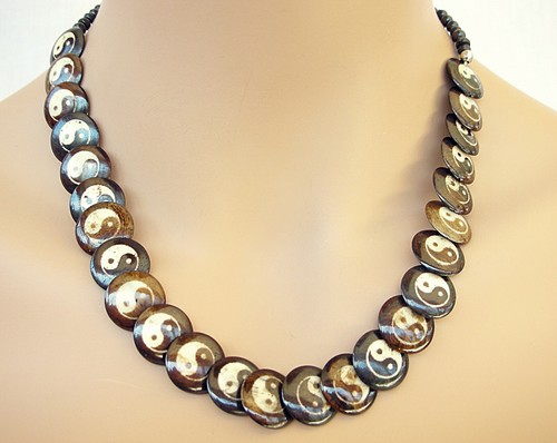 GROSSHANDEL MENGE INDIEN BOHO STAMM ETHNISCHE HALSKETTE MIT BEMALTEN YING-YABEADS: 16 ZOLL