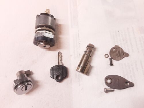 BMW R 90 S R 90/6 R 75/6 R 60/6 R 100 S RS RT R 80 KIT SERRATURE 51251233279 - Foto 12 di 23
