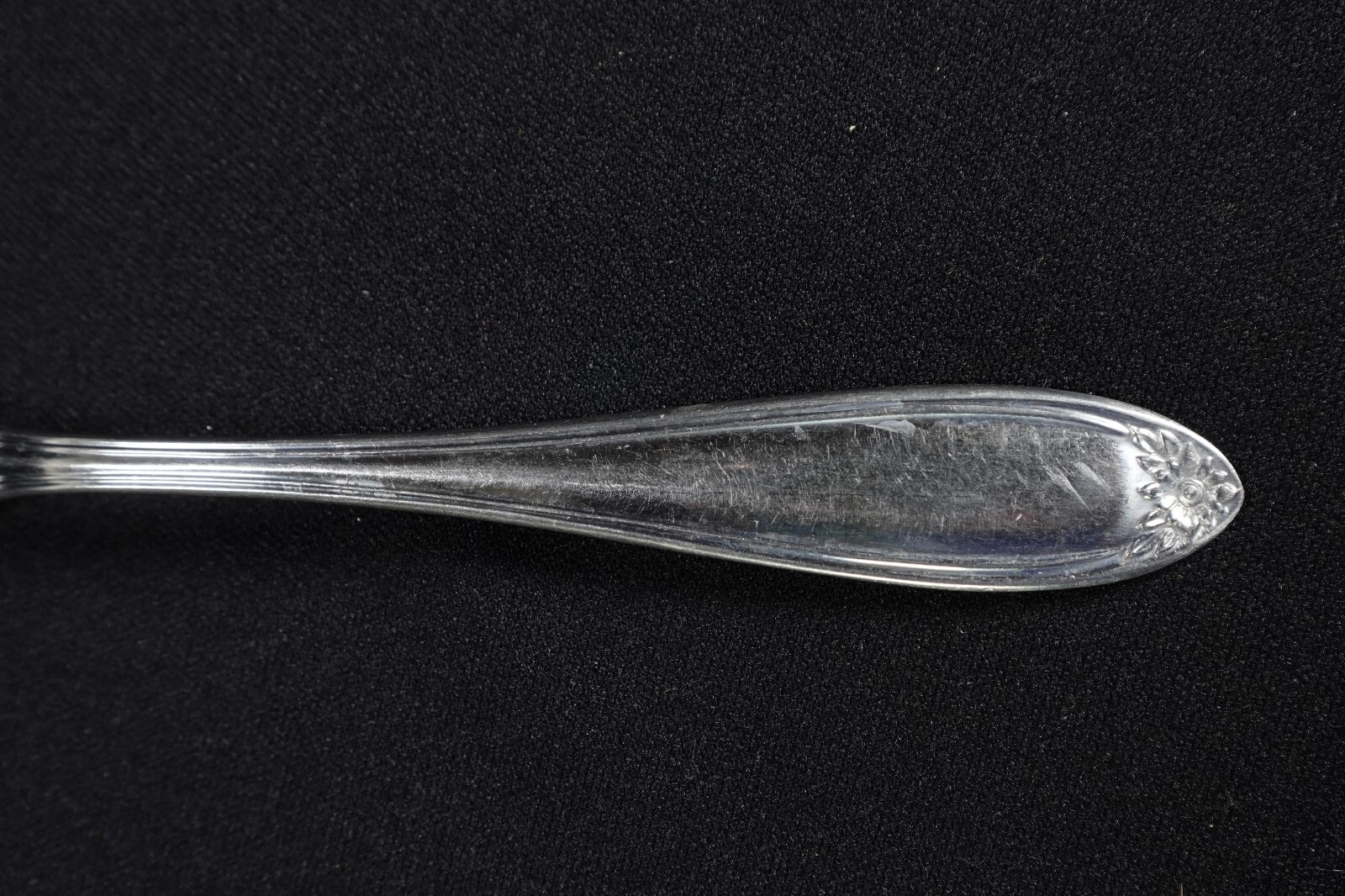 28 Pieces 'Fleurette' Pattern Flatware By Home Concepts Japan Stainless