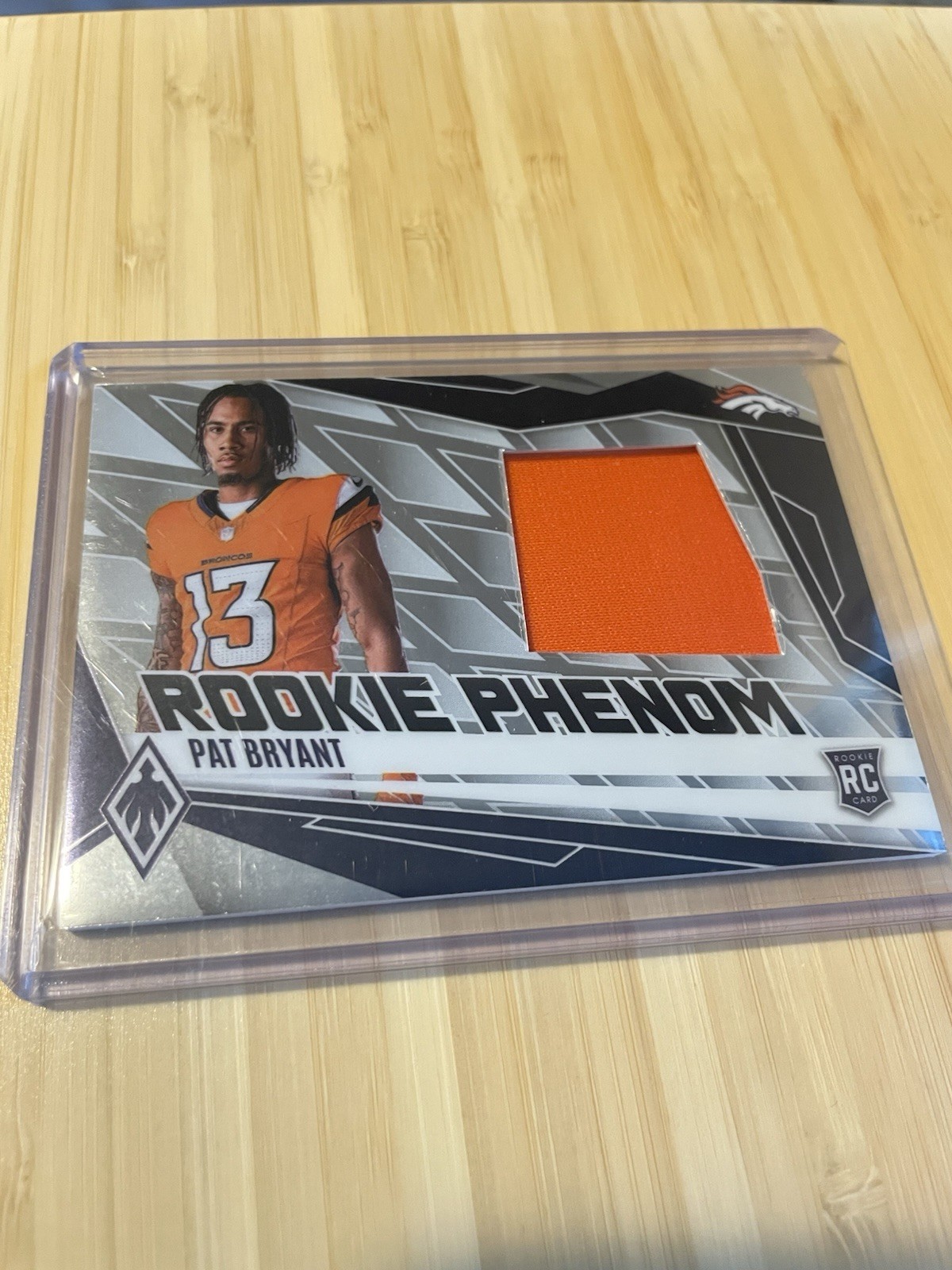 2025 Panini Phoenix - Rookie Phenom Jersey Pat Bryant #PJY-PBT /699