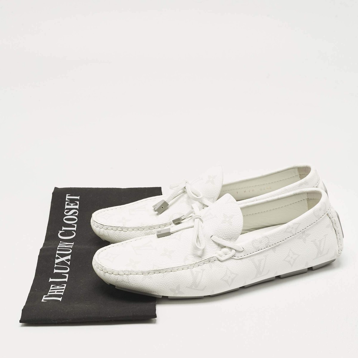 Louis Vuitton White Monogram Antarctica Leather LV Driver Mocassin