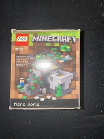 LEGO Minecraft: Minecraft Micro World: the Forest (21102)