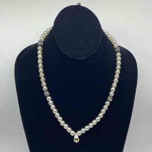 Vintage Faux Pearl Necklace Crystal Teardrop Pendant Silver Tone 20 Inch