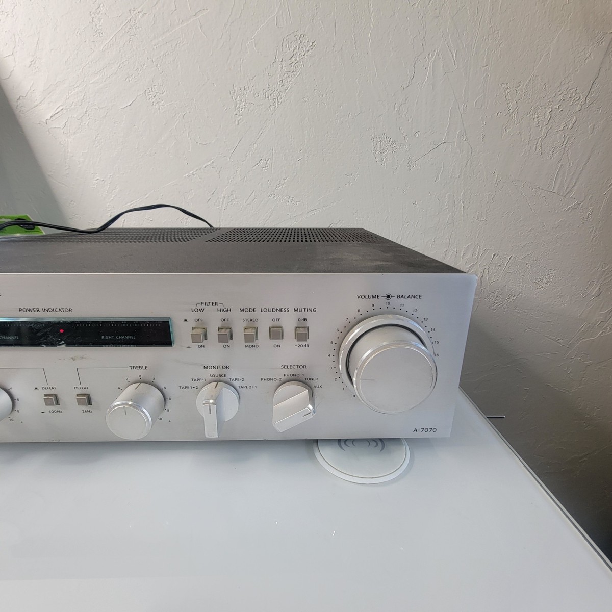 Vintage Onkyo A-7070 Super Servo Operation Stereo Amplifier