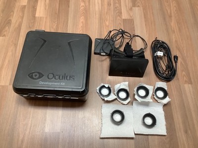 2013 Oculus Rift VR Development Kit #1 1 Virtual Reality Headset DK1 w/ Case