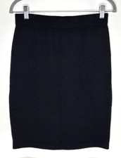 St. John Basics Santana Knit Skirt Women's 2 Black 27" waist 21-1/2" Knee Length
