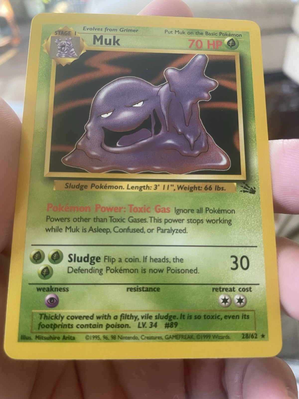 Muk Non-Holo Rare Fossil 28/62 Pokemon Card - WOTC 1999 