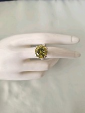 Large 925 sterling silver cocktail ring , round-cut lemon quartz 7.77 Grams