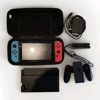 Tested Original Nintendo Switch Bundle - Pro Controller, Dock And Carrying Case