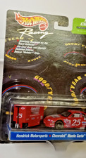 1999 Hot Wheels PIT CREW COLLECTOR EDITION Hendrick Motorsports Monte Carlo NEW