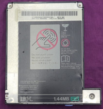 IBM Floppy Drive 1.44MB FRU P/N 05K8874 ASM P/N 05K8804 Micron 210-0033-00