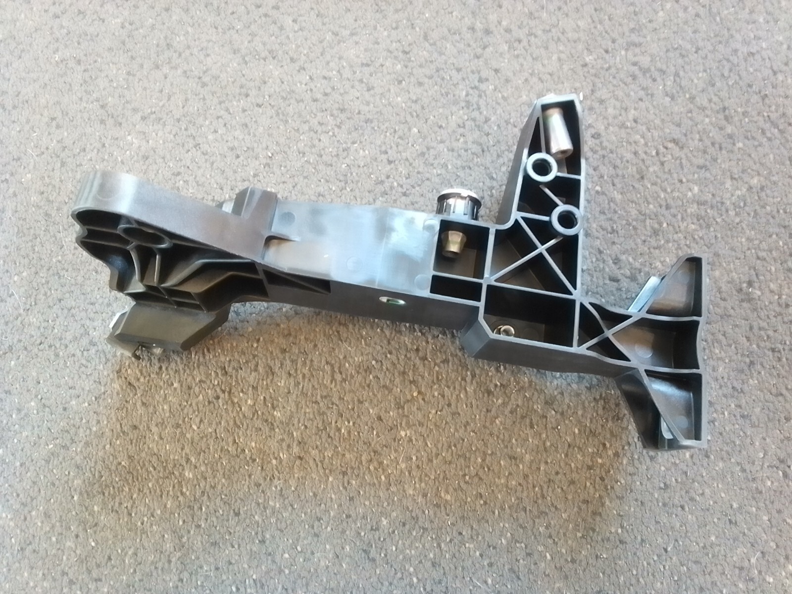 Bentley Bentayga LH side bumper support member 2016-2019 New OEM 36a.805.113.a
