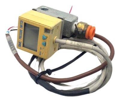 SMC ISE4-T1-26 Pressure Switch 12-24V Analog 1-5V GND 1MPa Maximum Pressure