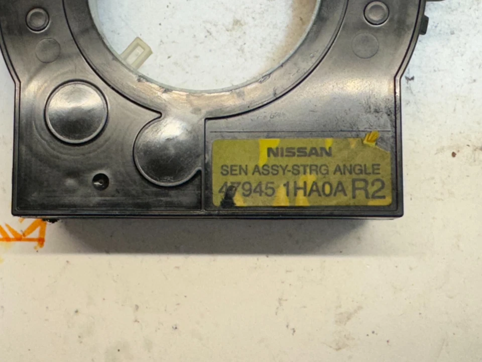 2009 NISSAN CUBE STEERING ANGLE SENSOR OEM 47945 1HA0A - Image 4 of 4