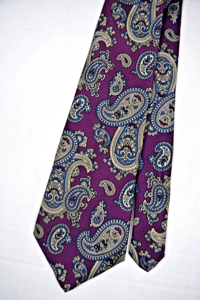 Neck Tie VTG Don Loper Beverly Hills 60s Purple Paisley Silk Tie 54" x 3.5" - Image 3 of 4
