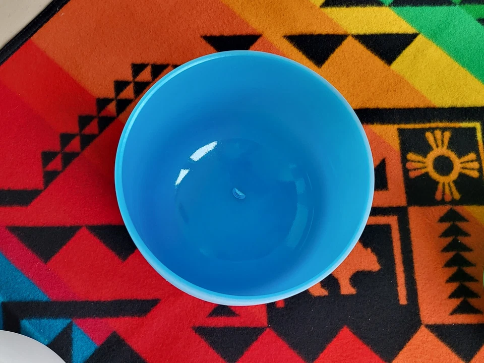 Blessed Quartz Crystal Singing Bowl - Throat (5th) Chakra - 10 inch diameter - Image 2 of 4