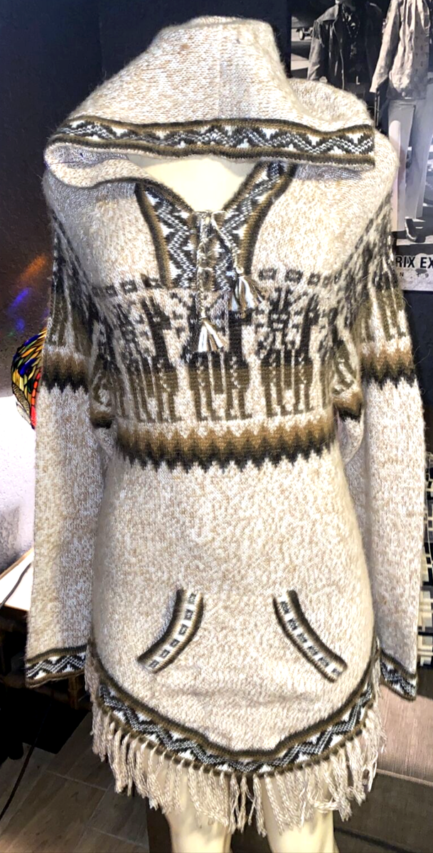 CUY PERU VTG CHOMPA SHAKIRA Peruvian Hooded Sweater/Tunic NO TAGS - Main Image