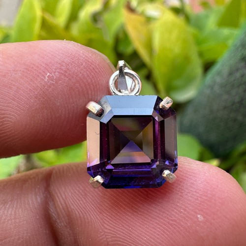 12.45 Ct Natural Purple Sapphire Pendant–Certified Gemstone in Solid 925 Silver - Picture 3 of 6