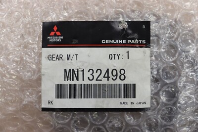NEW OEM Mitsubishi Manual Transmission Output Gear 3rd MN132498