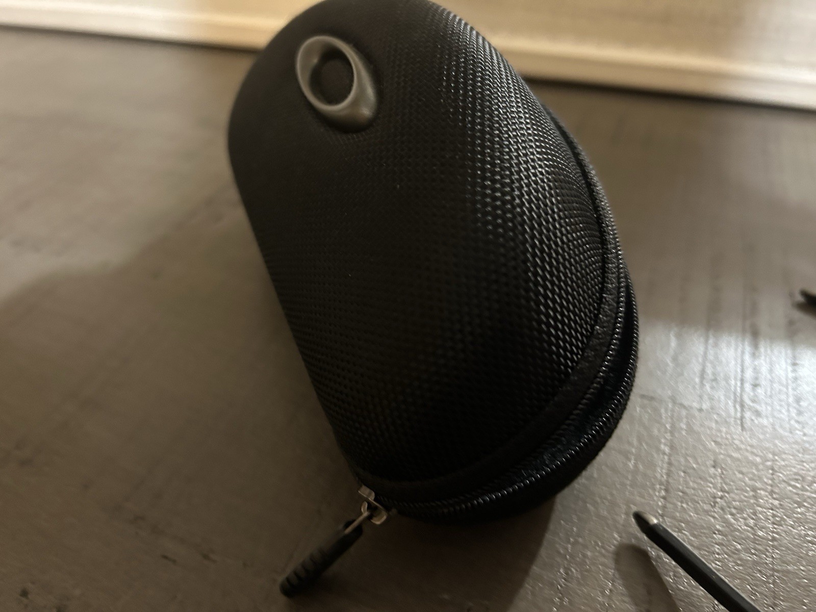 Oakley Rectangular Sunglasses with Grey Polarized… - image 9